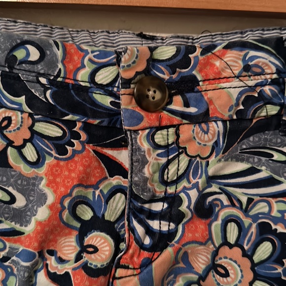 EUC Red Camel floral shorts size 7 juniors - Picture 3 of 8